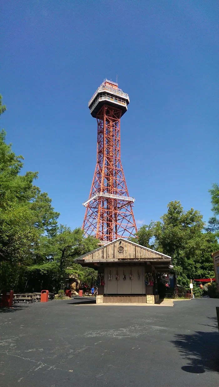 Six Flags Over Texas 8