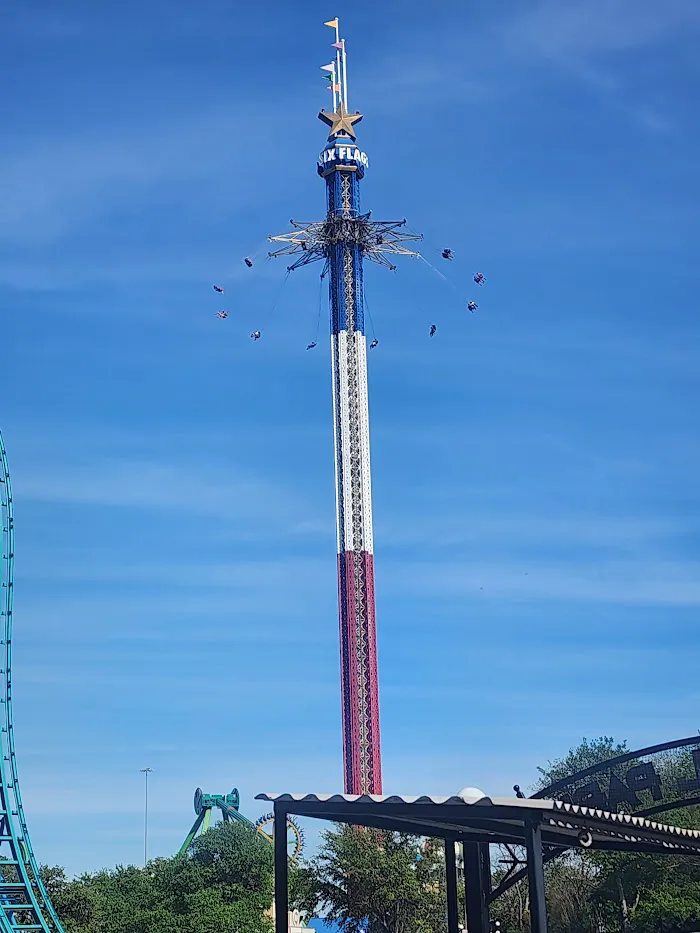 Six Flags Over Texas 9