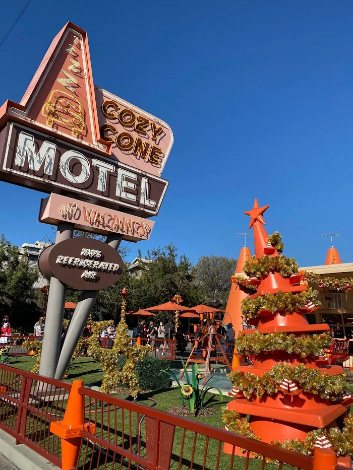 Cars Land 7