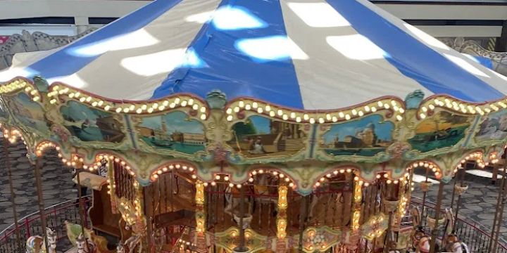 Maplewood carousel