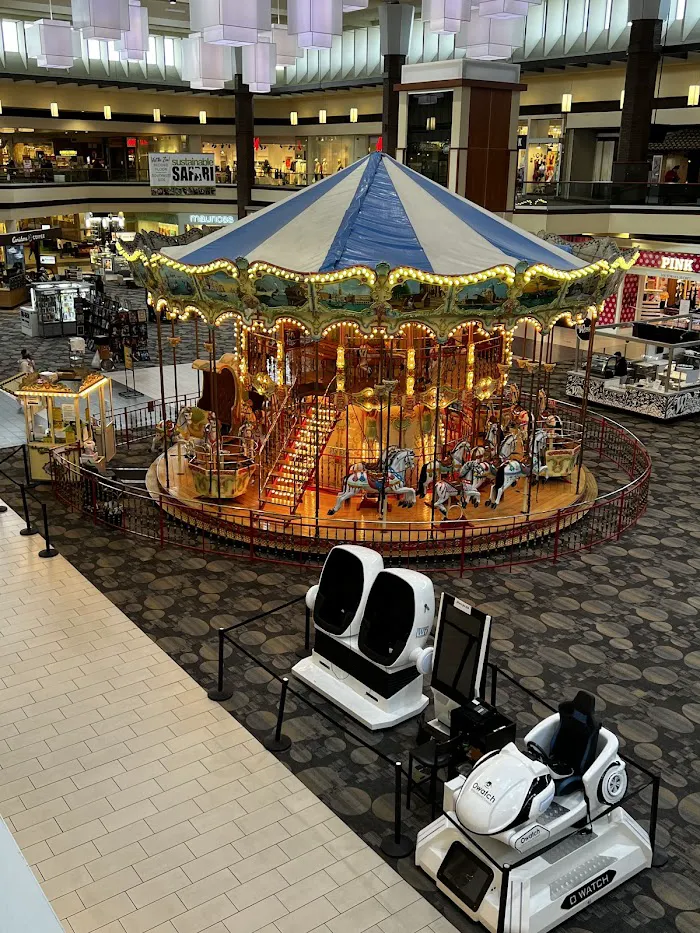 Maplewood carousel 8