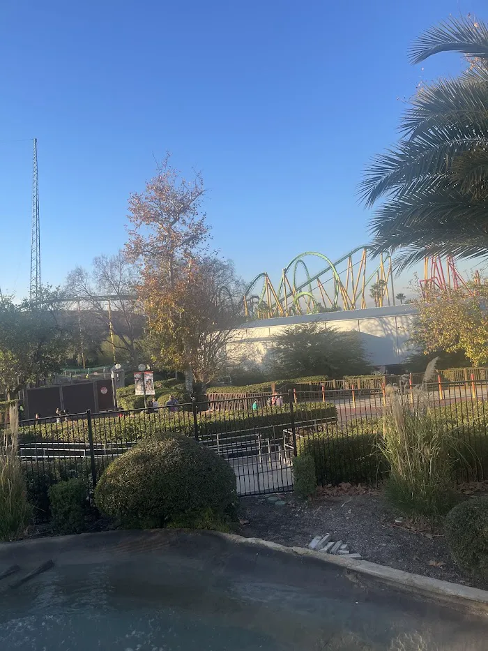 Six Flags Flash Pass 5