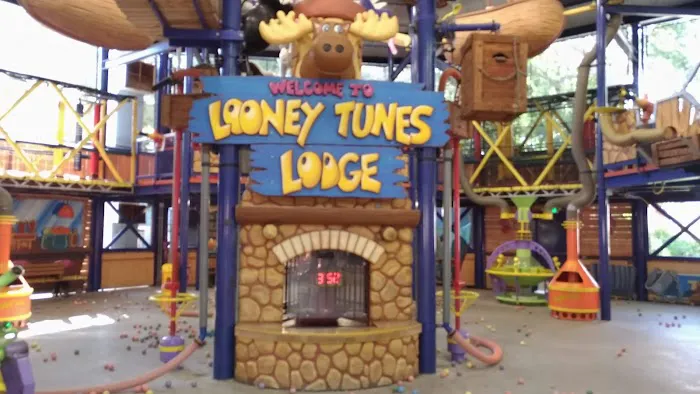 The Looney Tunes Lodge 2