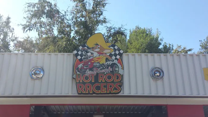 Speedy Gonzales Hot Rod Racers 4