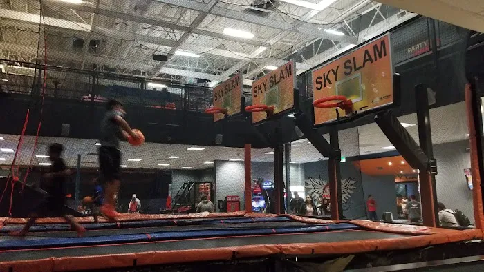 Sky Zone Trampoline Park 3