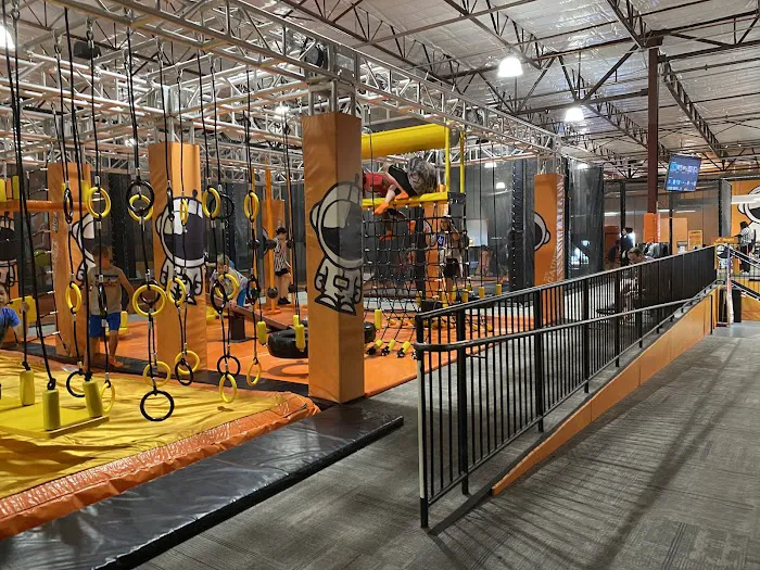 Big Air Trampoline Park 9