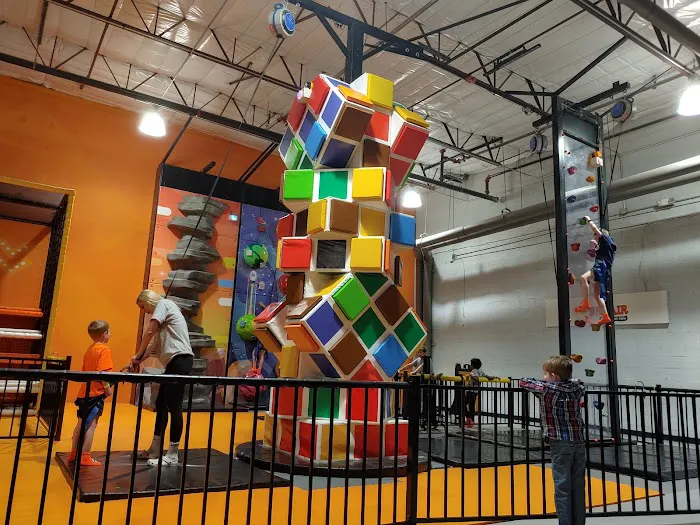 Big Air Trampoline Park 6