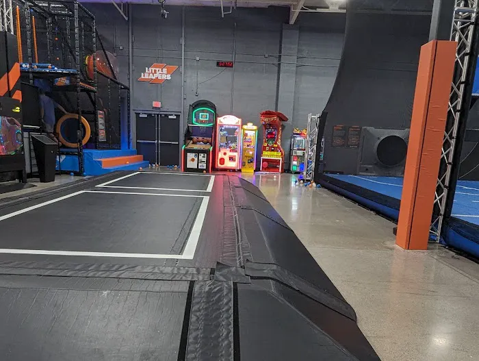 Sky Zone Trampoline Park 3