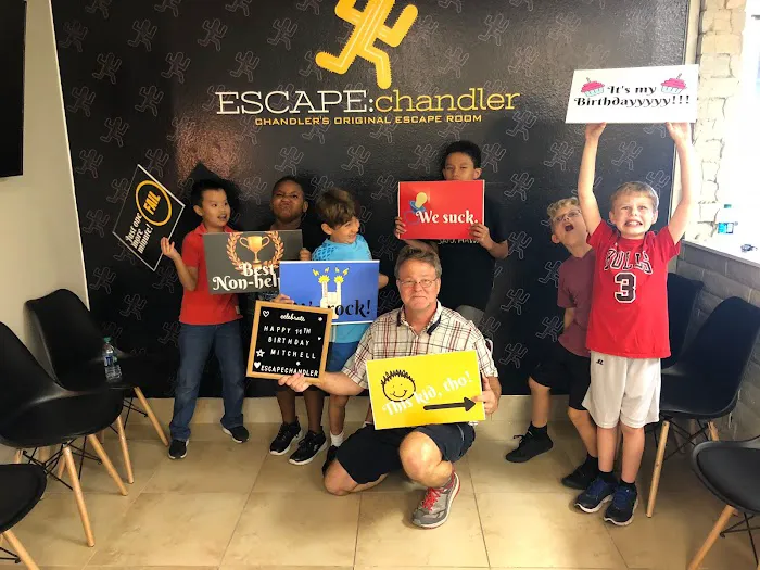 ESCAPE:chandler 5