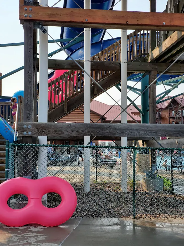 Great Wolf Lodge Indoor Water Park | Wisconsin Dells 0