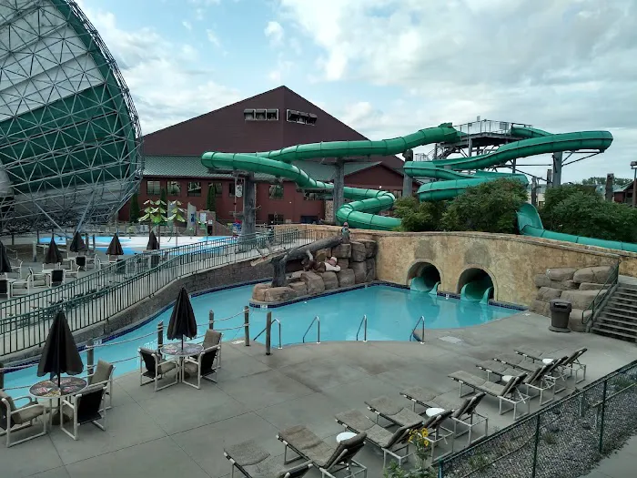 New Frontier Water Park 0