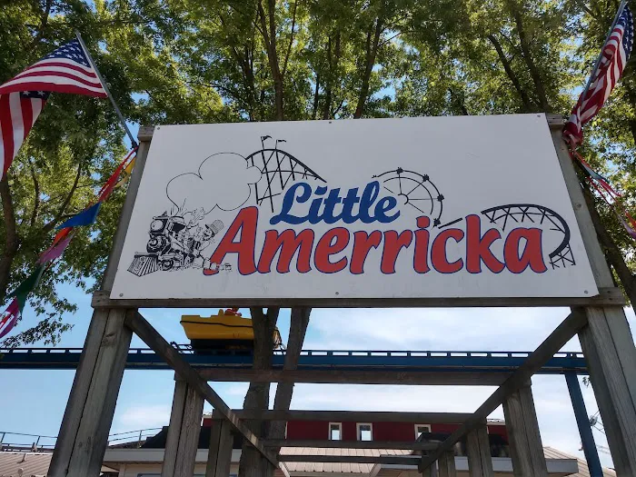 Little Amerricka Amusement Park 8