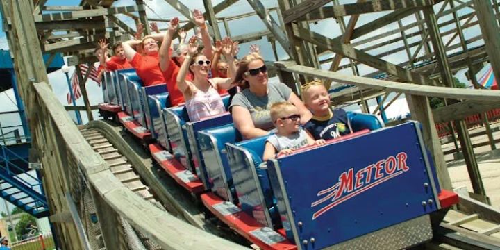 Little Amerricka Amusement Park