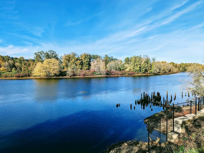 Oaks Bottom Wildlife Refuge 0