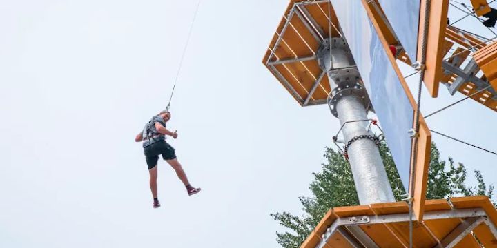 Ryze Adventure Park - St Louis Ropes Course, Zipline, & Mini Golf