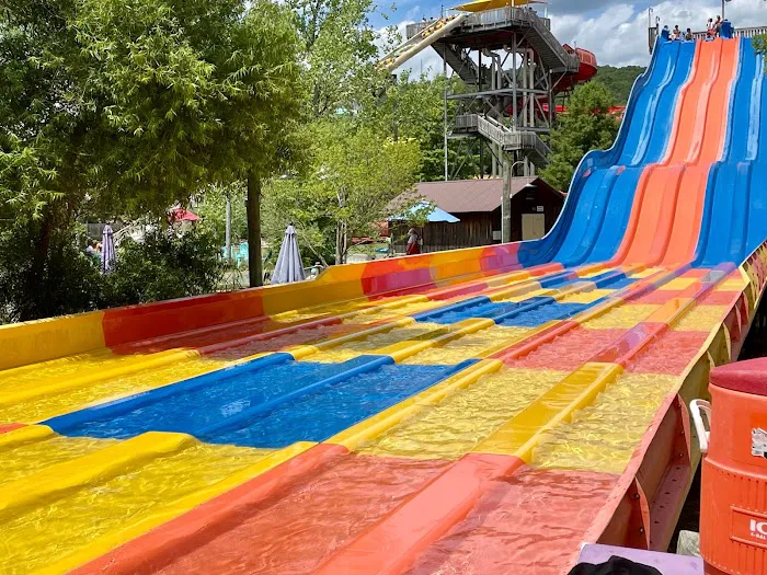 Six Flags Hurricane Harbor St Louis 5