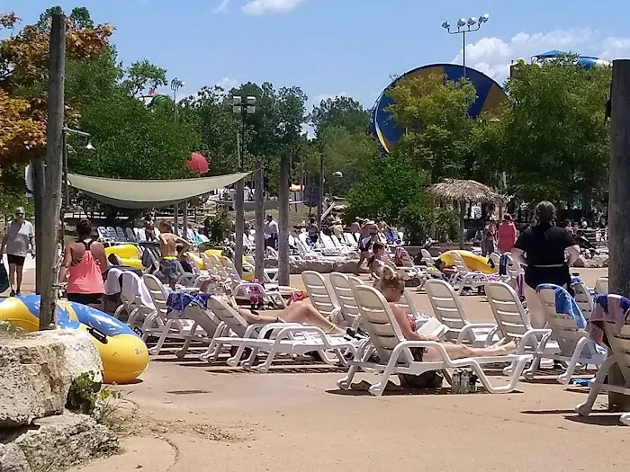 Six Flags Hurricane Harbor St Louis 3