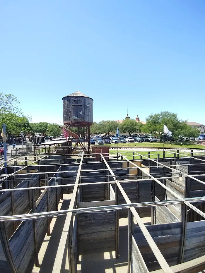 Cowtown Cattlepen Maze 8