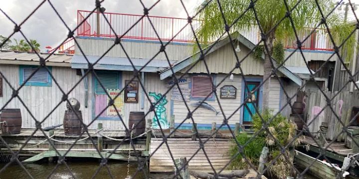 Shipwreck Island Water Park