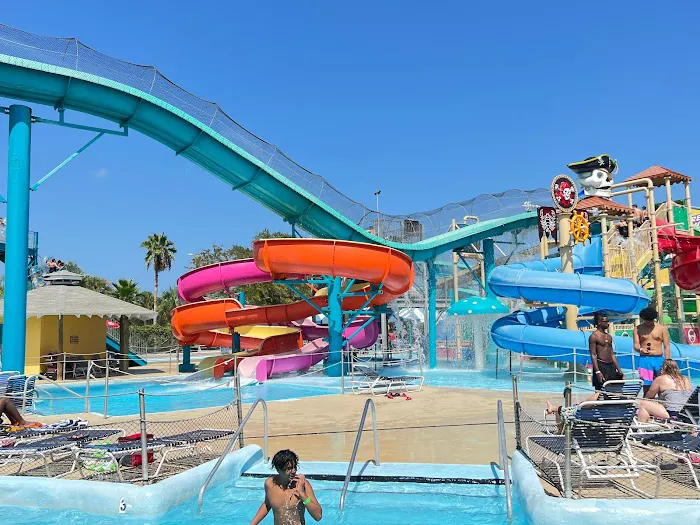 Shipwreck Island Water Park 6