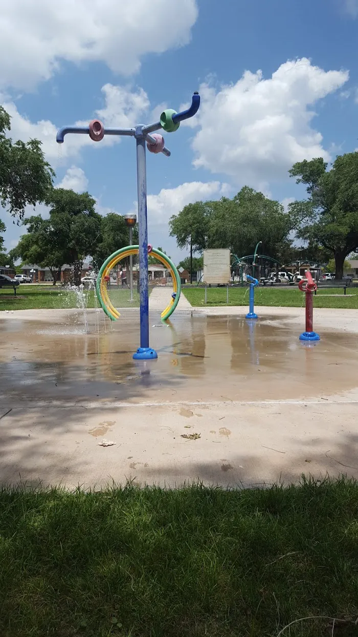 El Alamo Splash Pad 2