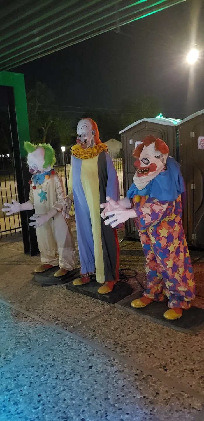 Amarillo Scaregrounds - HAUNTED HOUSE - Scream Park 2