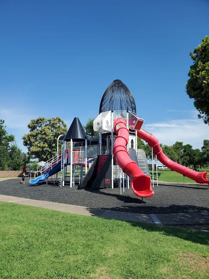 Barnett Field Splash Pad 7