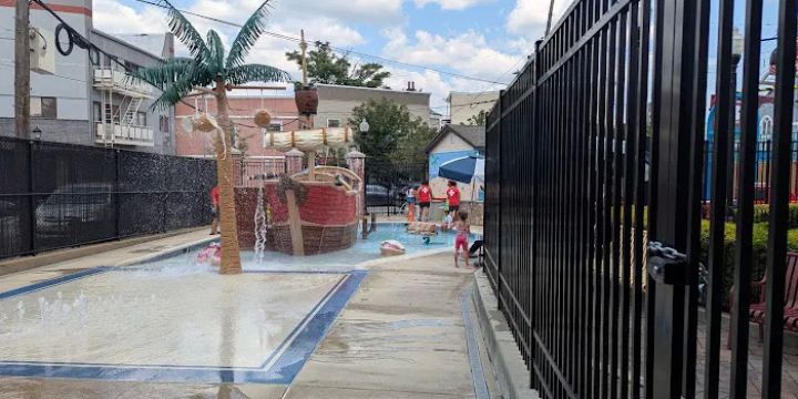 Splash pad