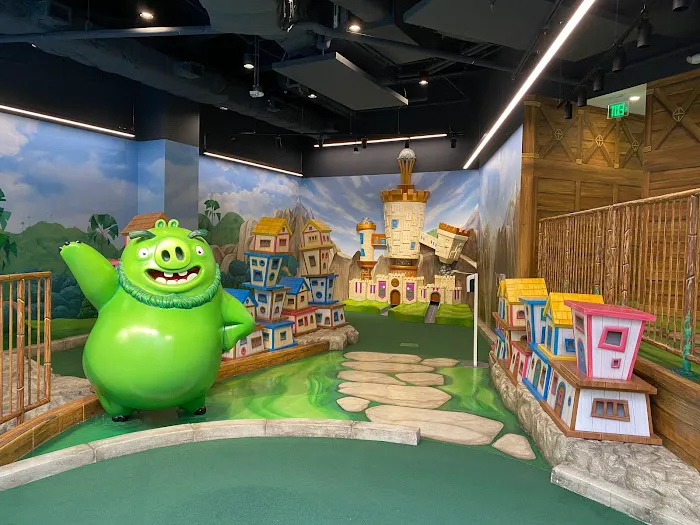 Angry Birds Mini Golf 1