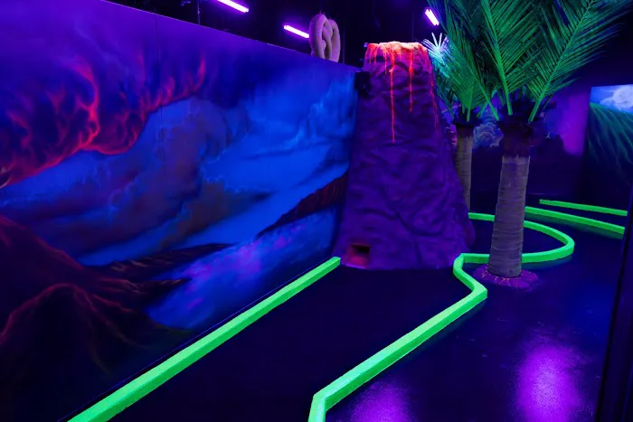 GLO Mini Golf | Laser Tag | Escape Rooms | Bowling | Arcade | Gaming 7