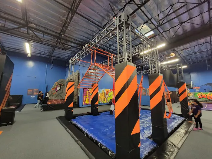 Sky Zone Trampoline Park 5