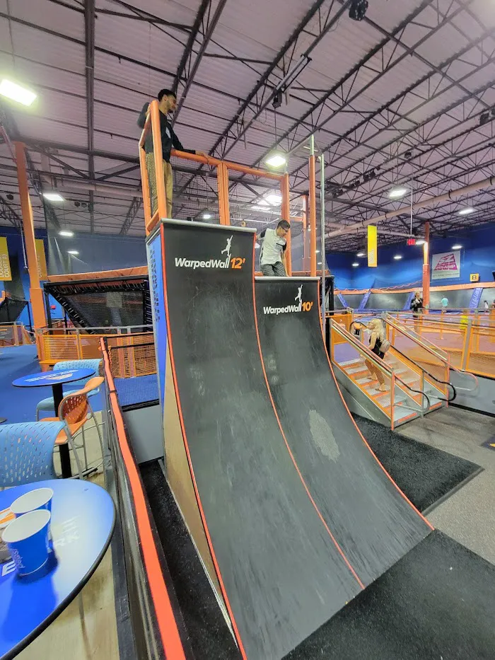 Sky Zone Trampoline Park 5