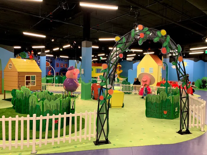 Peppa Pig World of Play Chicago 7