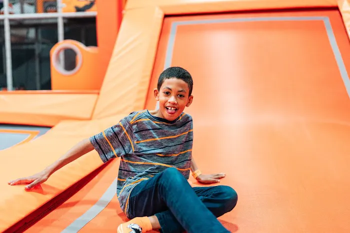 Big Air Trampoline Park - University City Blvd 4