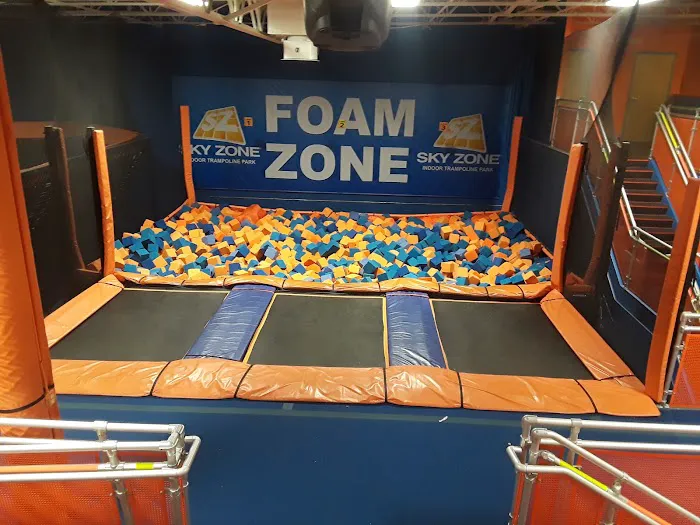 Sky Zone Trampoline Park 4