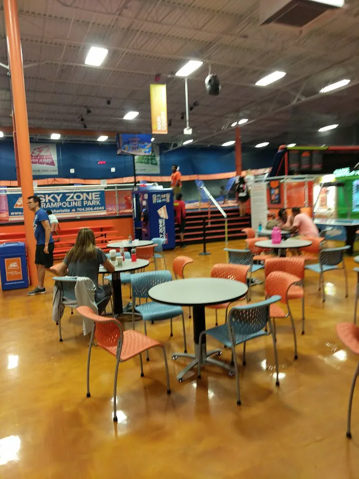 Sky Zone Trampoline Park 9