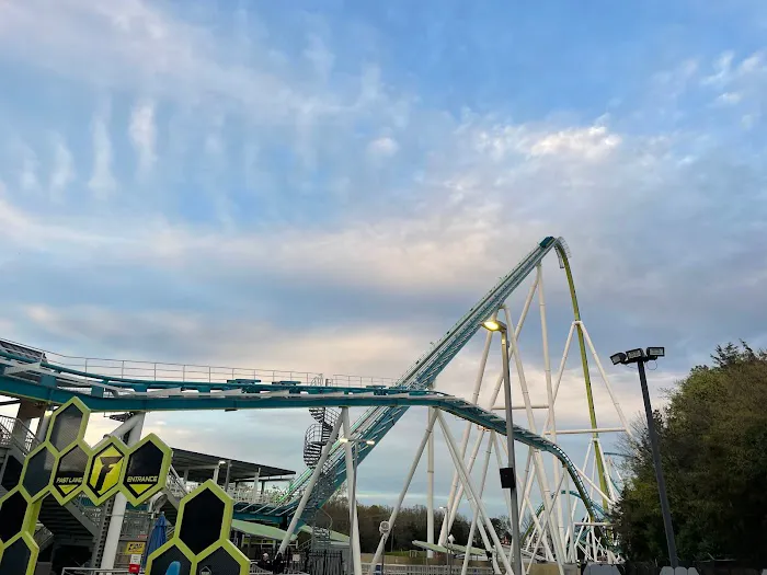 Fury 325 5