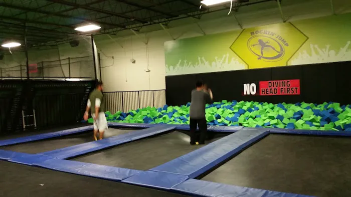 Airbound Trampoline Park 5