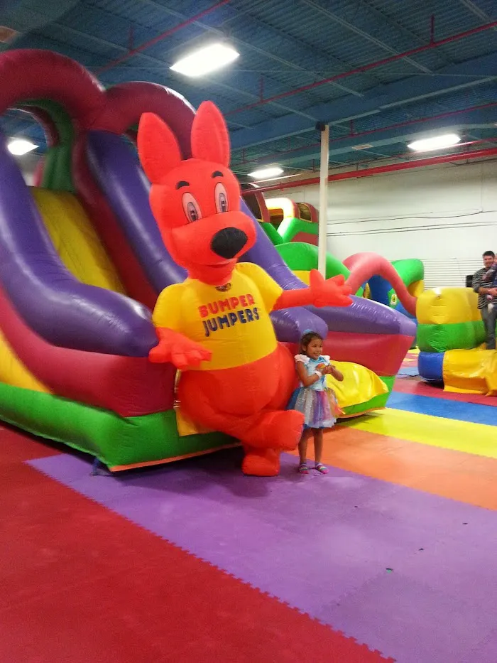 Bumper Jumpers Indoor Playground 4