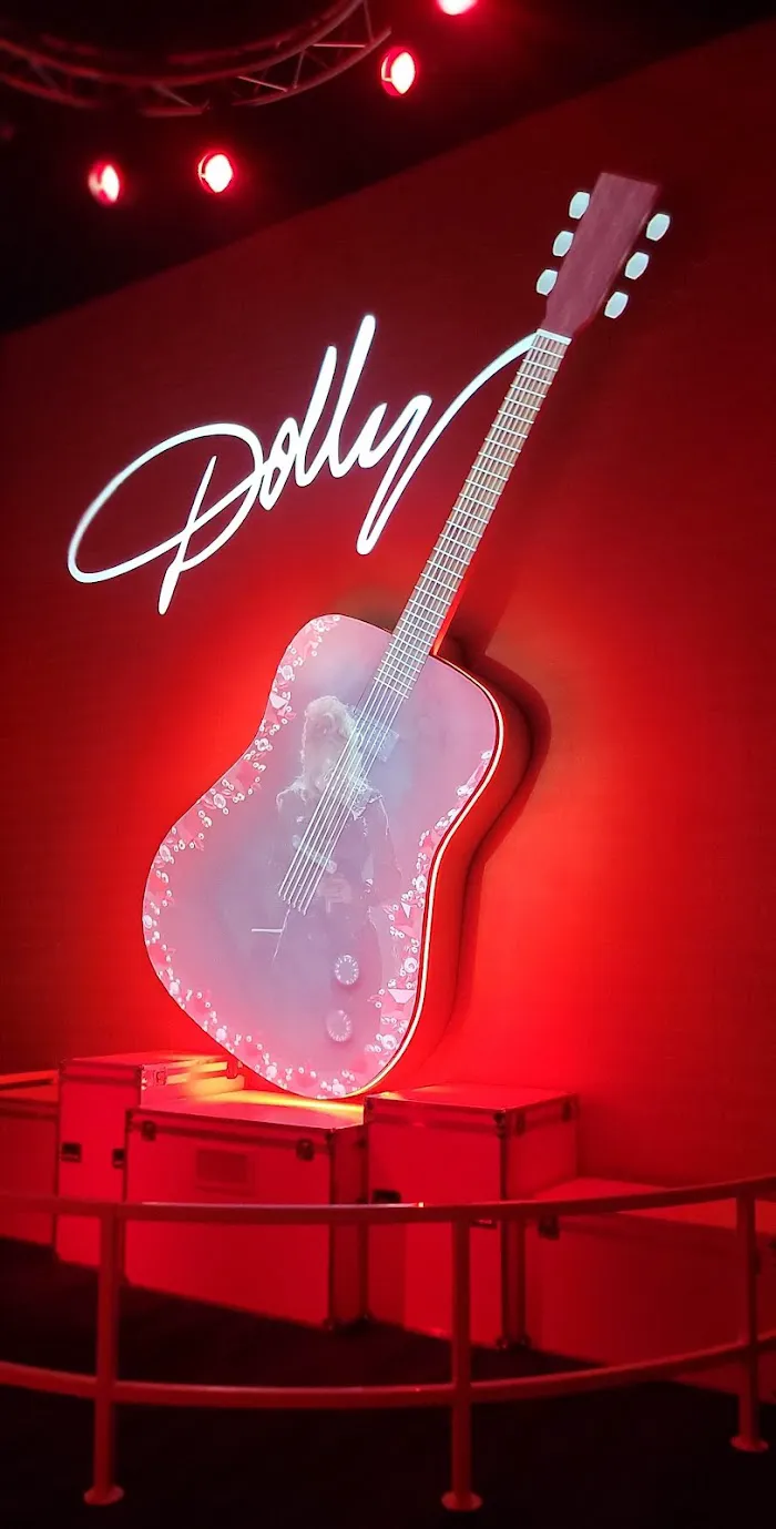 The Dolly Parton Experience 7