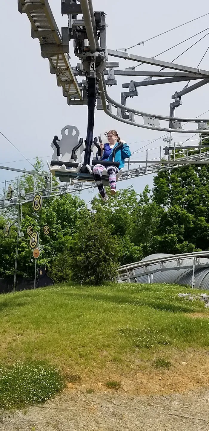 Rowdy Bear's Smoky Mountain Snowpark 6