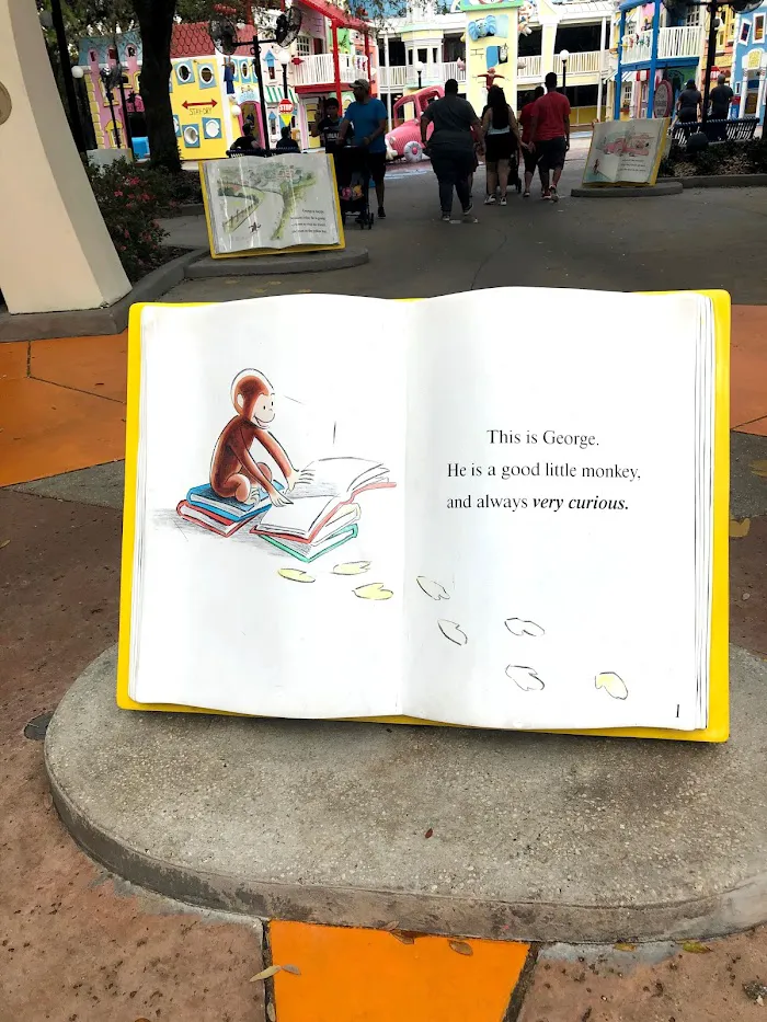 Curious George Goes to Town 8