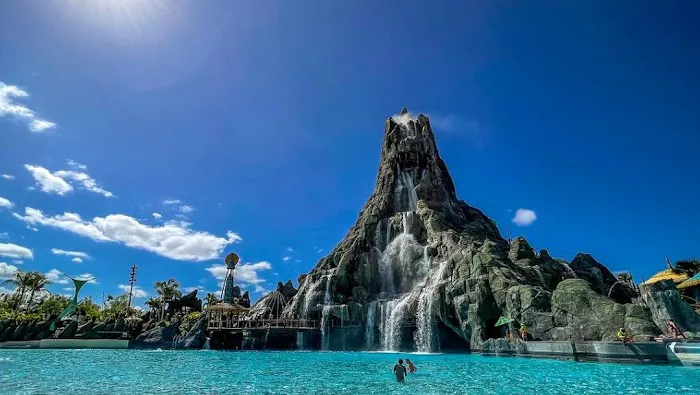 Universal Volcano Bay 0