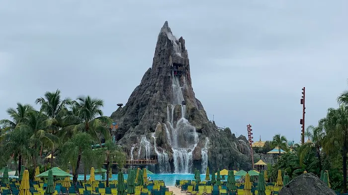 Universal Volcano Bay 4