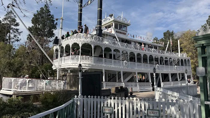 Mark Twain Riverboat 4