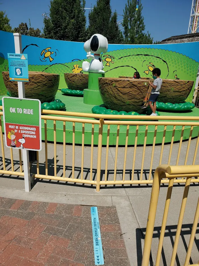 Planet Snoopy 8