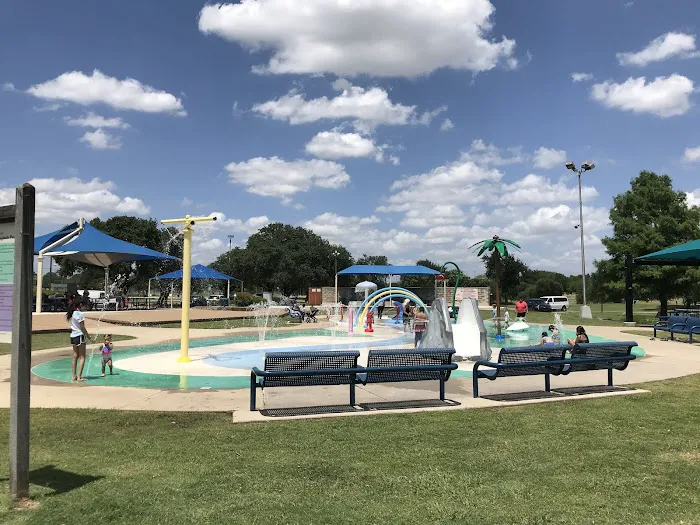 W.J. Thomas Splash Pad 2