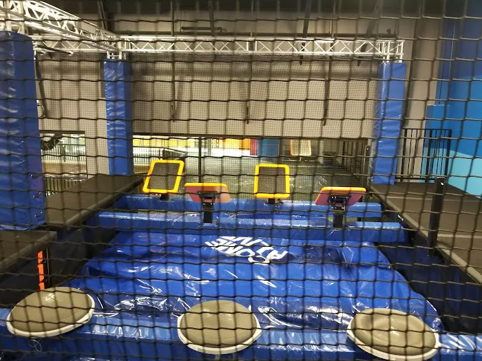 Sky Zone Trampoline Park 3