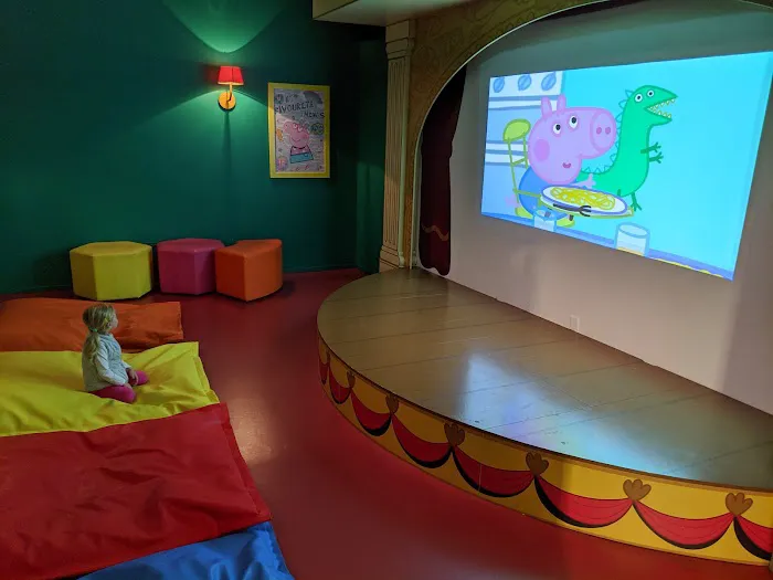 Peppa Pig World of Play 6