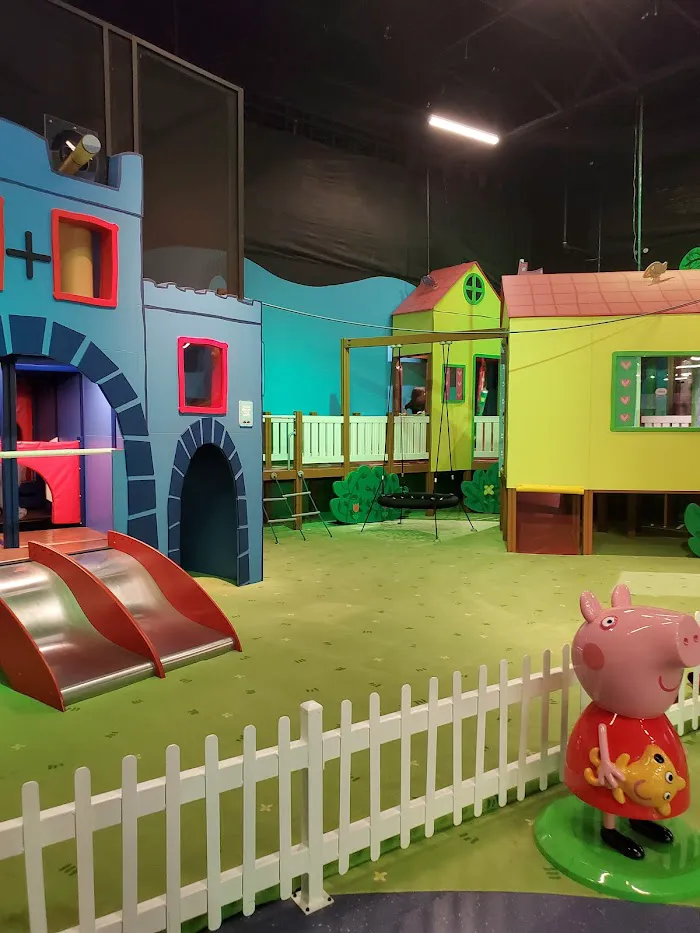 Peppa Pig World of Play 0